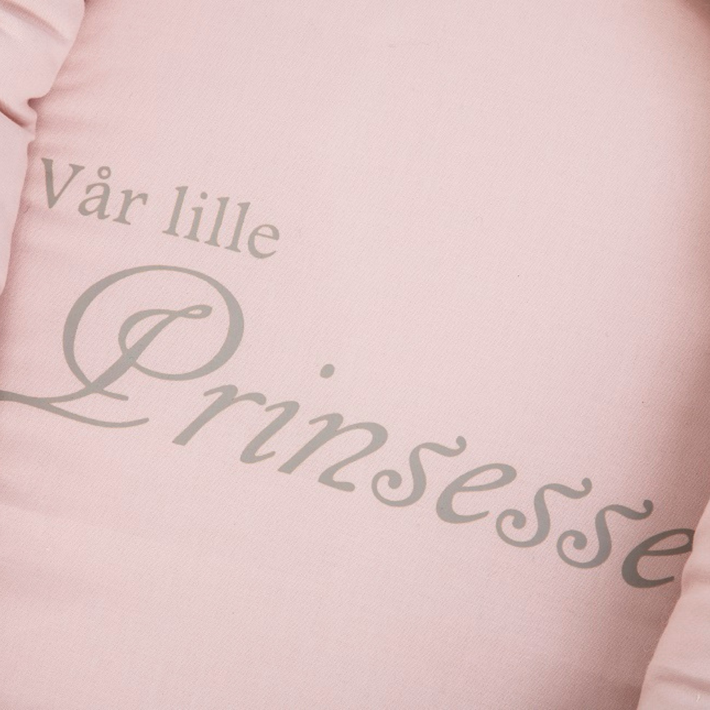 Tekst til babynest (trykkes på babynestet du bestiller)